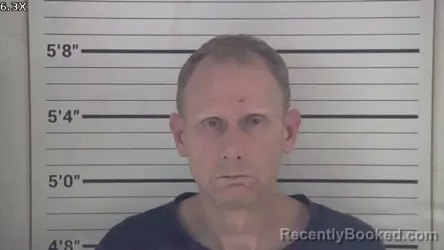 Mugshot of DAVID ANTHONY CROSS