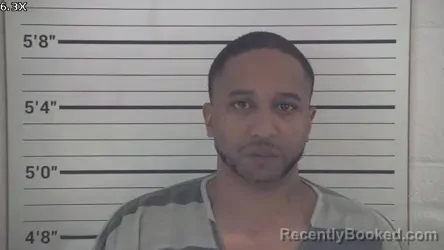 Mugshot of MARQUIS JAMEL SNOW