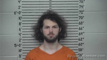 Mugshot of HUNTER E HOLBROOK