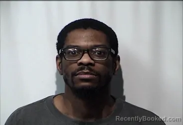 Mugshot of DONOVAN SHAROD CADDELL