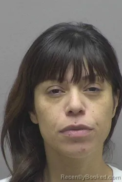 Mugshot of JENNIFER DAYANA CRUZ