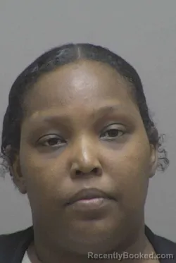 Mugshot of MIRANDA SHANAE HILL