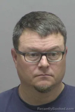 Mugshot of TRENTON DELL LITTLE