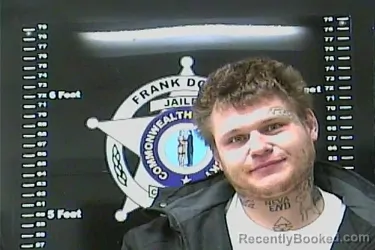 Mugshot of TYLER AARON BENOIT