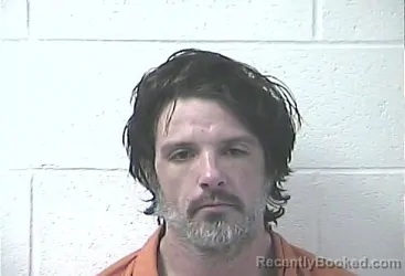 Mugshot of JEREMIAH CHASE VANHOOSER