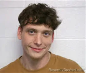 Mugshot of NIKELUS ORION HUGHES