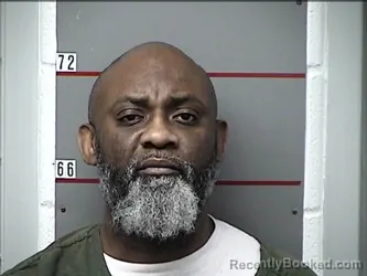Mugshot of DEMOND MONTIEF FORD