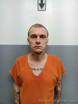 Mugshot of DEREK CROWDER