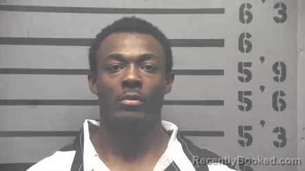 Mugshot of DONTERIUS D MATCHEN