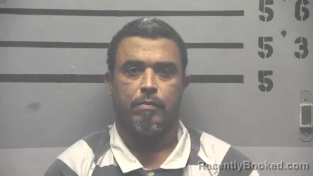 Mugshot of CESAR NUNEZ RAMOS