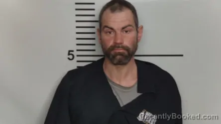 Mugshot of JOSEPH S HAGER