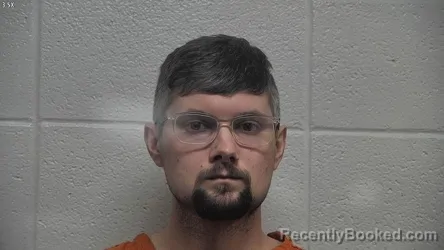 Mugshot of ERIC CARPENTER