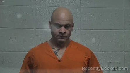 Mugshot of TIMOTHY I SANDERLYN