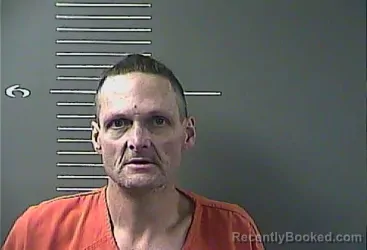 Mugshot of FRANKIE LEE MAYNARD