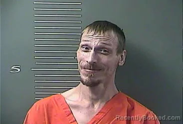 Mugshot of ALVIN C JR. RATLIFF