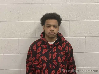 Mugshot of AMARIAN ZYARE HENDERSON