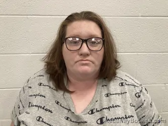 Mugshot of ISABELLA NICOLE MOMAN