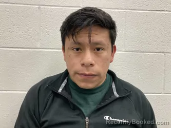 Mugshot of TITO GIOVANNY NMI SIMON DIAZ