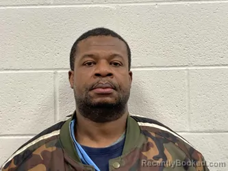 Mugshot of PRESLEY JAI TARPEH