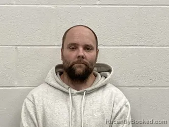 Mugshot of DUSTIN DALE LUSTER