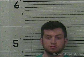 Mugshot of DEREK TYLER MULLINS