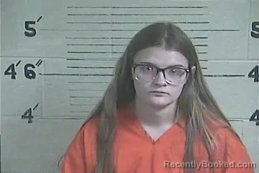 Mugshot of Selena Miller