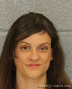 Mugshot of LYNETTE ASURA MATUSIK