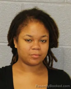 Mugshot of JAVANA ANTWANETTE MCKENZIE