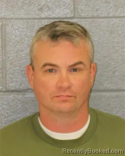 Mugshot of NATHAN HARPER SAUNDERS