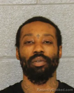 Mugshot of XAVIER TARIANO HOOVER