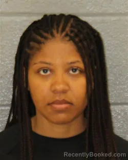 Mugshot of SHANIYAH BATTLE