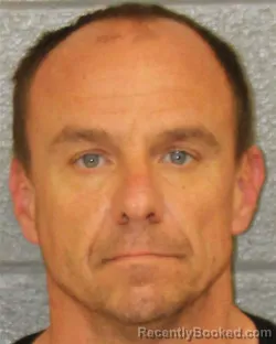 Mugshot of PAUL JASON HUFFMAN