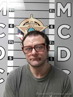 Mugshot of ZACHARY ROBISON