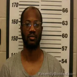 Mugshot of TYSHOINE KHALIL MCAAFEE