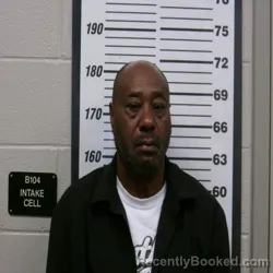 Mugshot of STEPHEN LARAY RUCKER