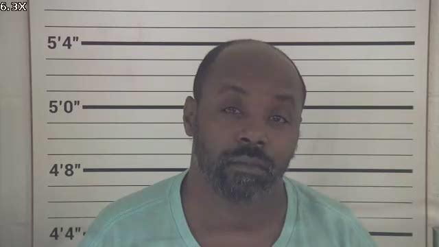 Mugshot of CARL LEE BARNES