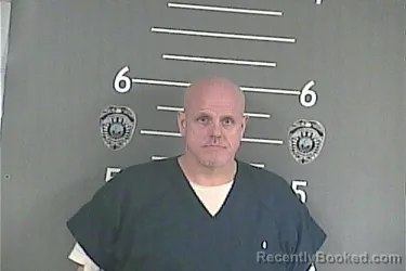 Mugshot of DANNY B HATTON