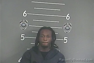 Mugshot of DAVEON . SHATON LEACH