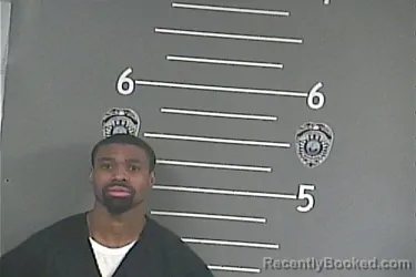 Mugshot of KELTON M DAVIS