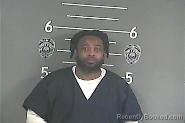 Mugshot of LES C PEAK