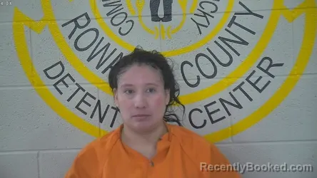 Mugshot of MEYLI VASQUEZ