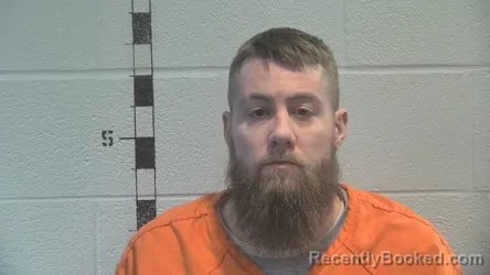 Mugshot of MICHAEL THOMAS HUNT