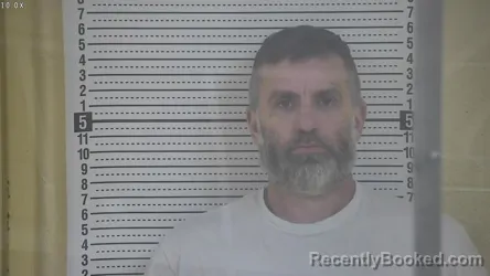 Mugshot of JONATHAN M THOMAS