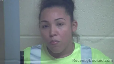Mugshot of BRITTANY MARIE DEJARNETT