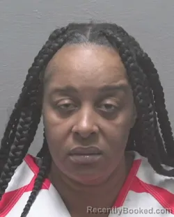 Mugshot of LATORCHE RASHAUNTA JONES