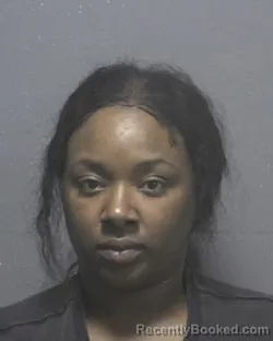 Mugshot of JUNIKQUL DITOYA BRACEY