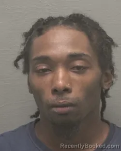 Mugshot of MALIK DA`JOUR MCCUTCHEON