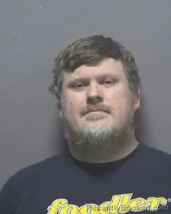 Mugshot of TIMOTHY EDWARD HOWE