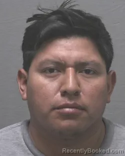 Mugshot of DARVIN D MARROQUIN-MARROQUIN