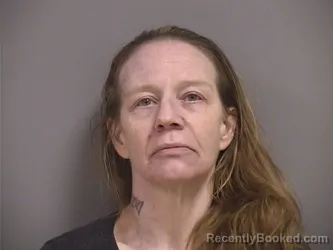 Mugshot of DESTINY LYNN ALTON